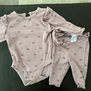 Carter's Mauve Ribbed Two-Piece Set with Tiny Gray Bows
